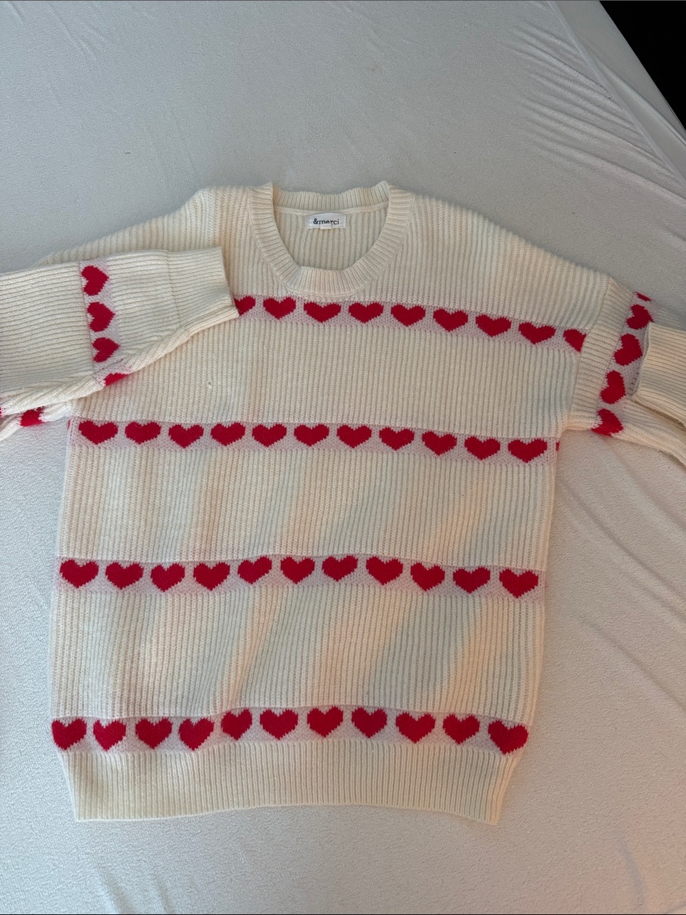 VICI Sweater Bundle - &merci Hearts / Valentine’s Day: Size L - Picture 2 of 6
